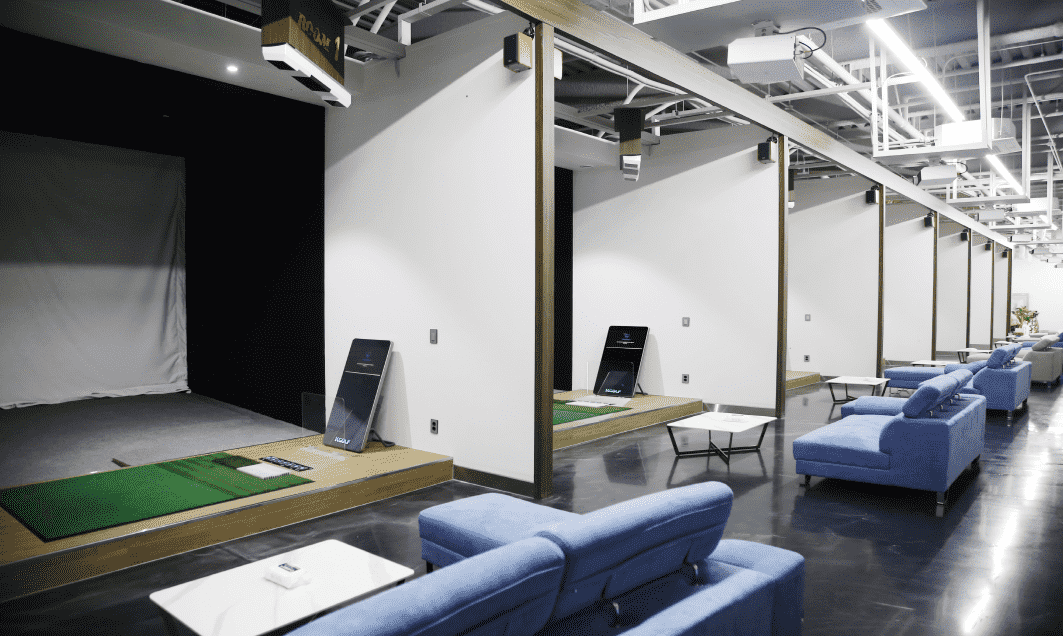 内蒙古包头某会所高尔夫模拟器